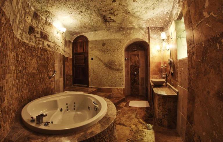 Kemerhan Cave Suites