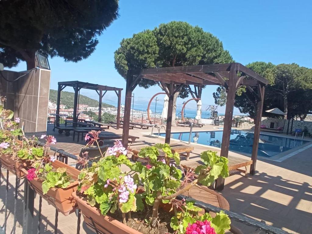 Solmaz Deluxe Hotel 2*