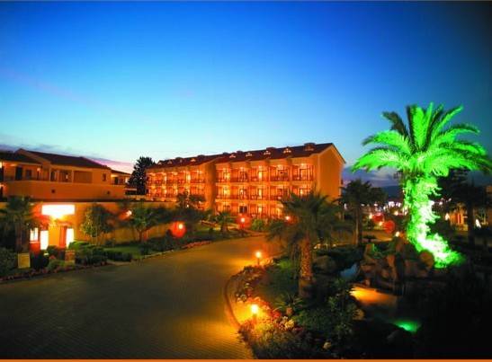 Belinda Beach Club 