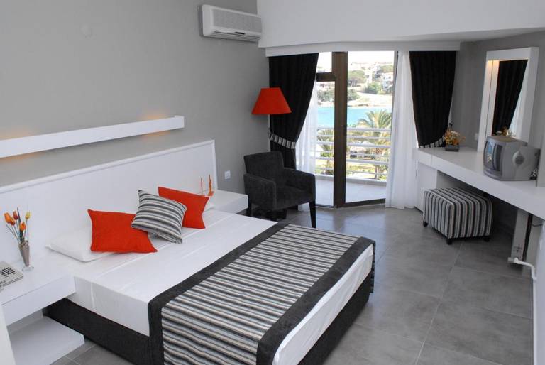 Cesme Ladin Hotel 