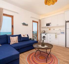 Beach House Hotel в Сиде