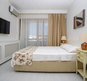 Cesurlar Hotel в Чешме