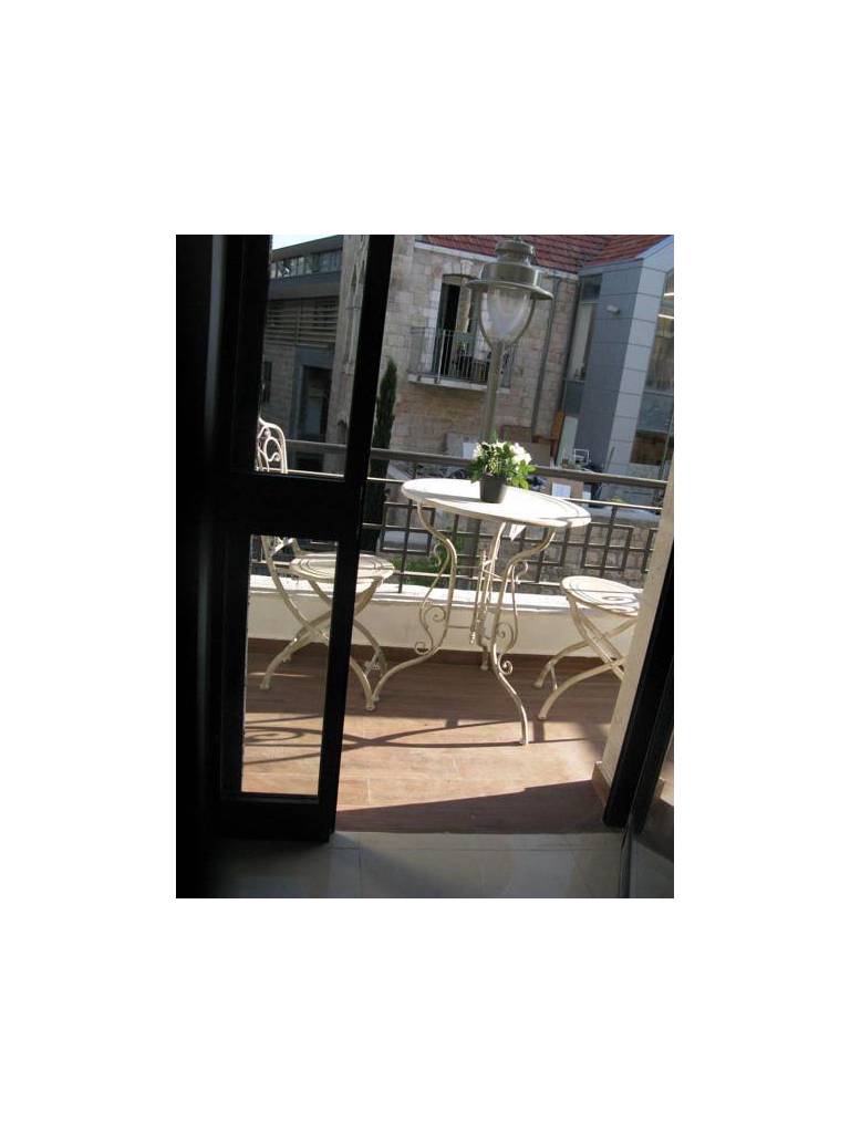 Bezalel Suites 