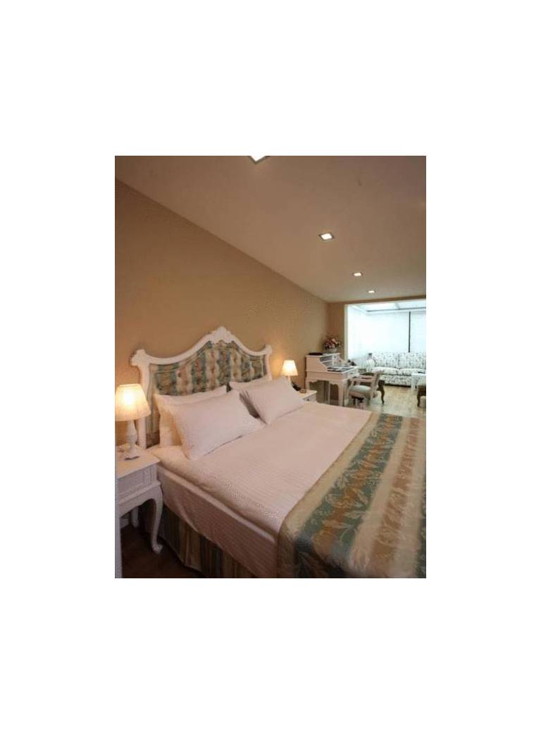 Moss Suites Residence Hotel