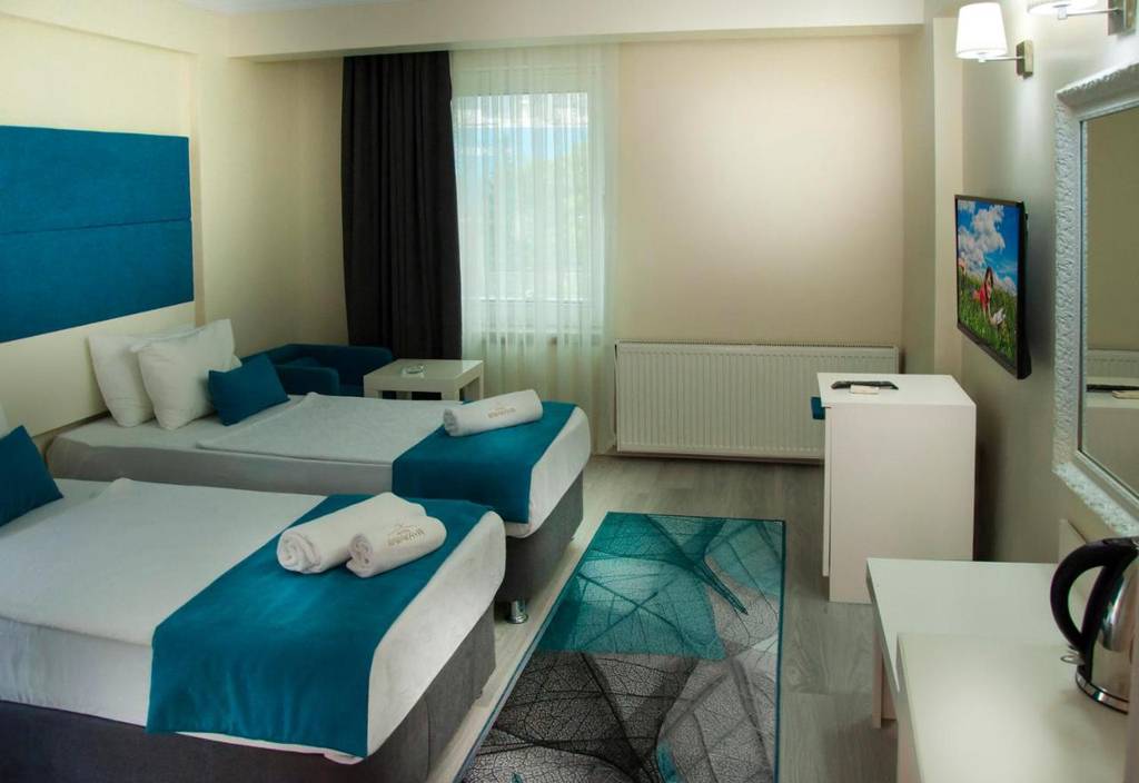 Lion City Hotel 3*