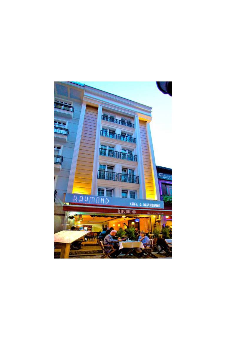 Raymond Hotel