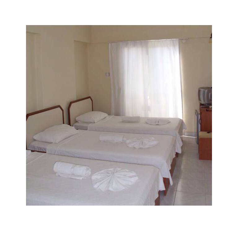 Hotel Ksantos 