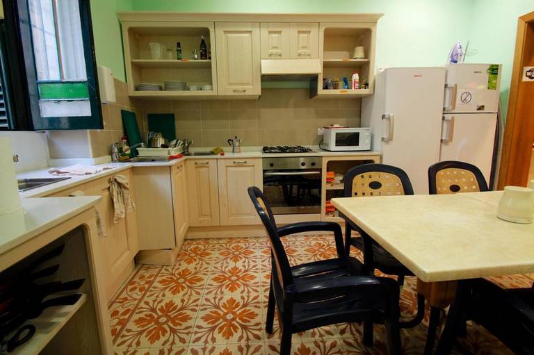 Corner Hostel 