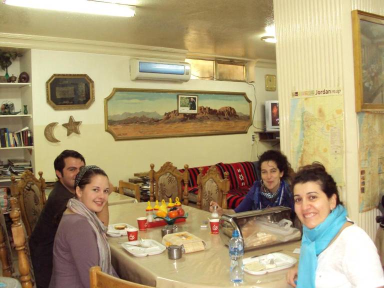 Farah Hotel 