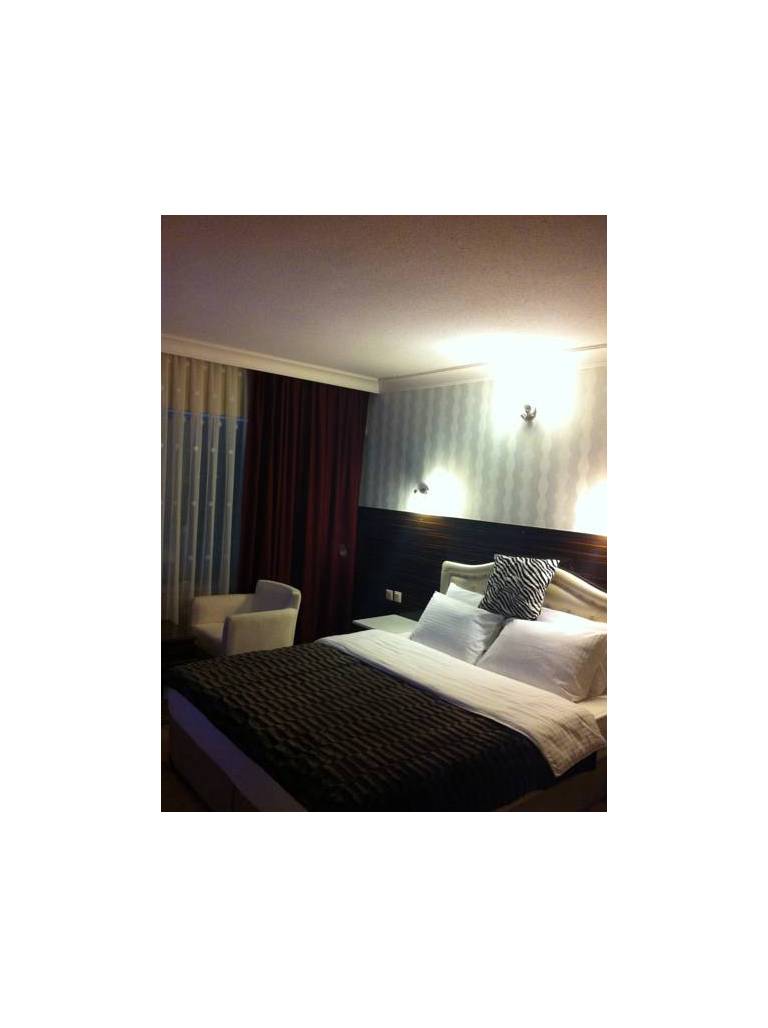 Envoy Hotel 
