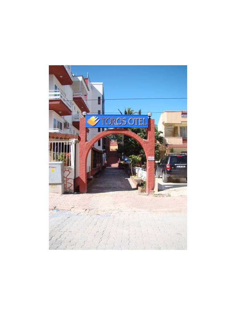 Toros Hotel 