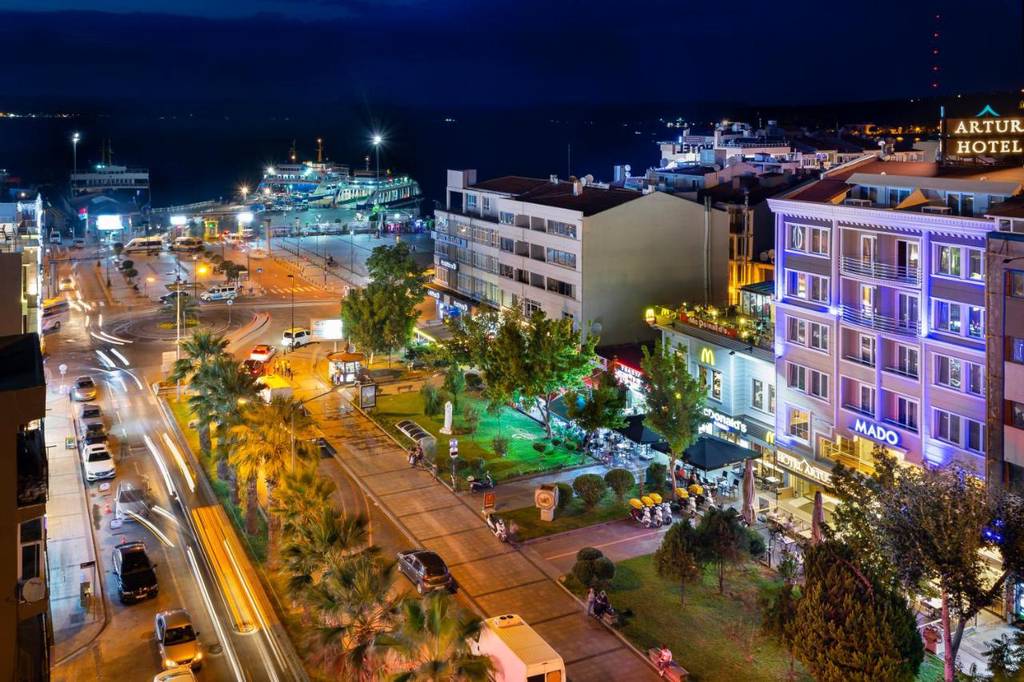 Artur Hotel  3*
