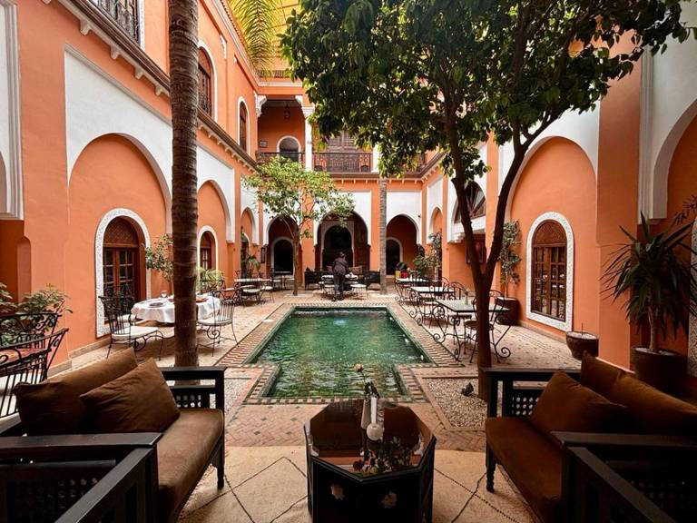 Riad Amina