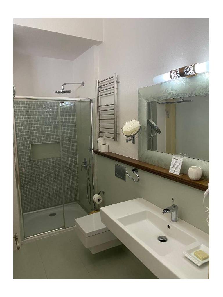 Nisi Hotel 