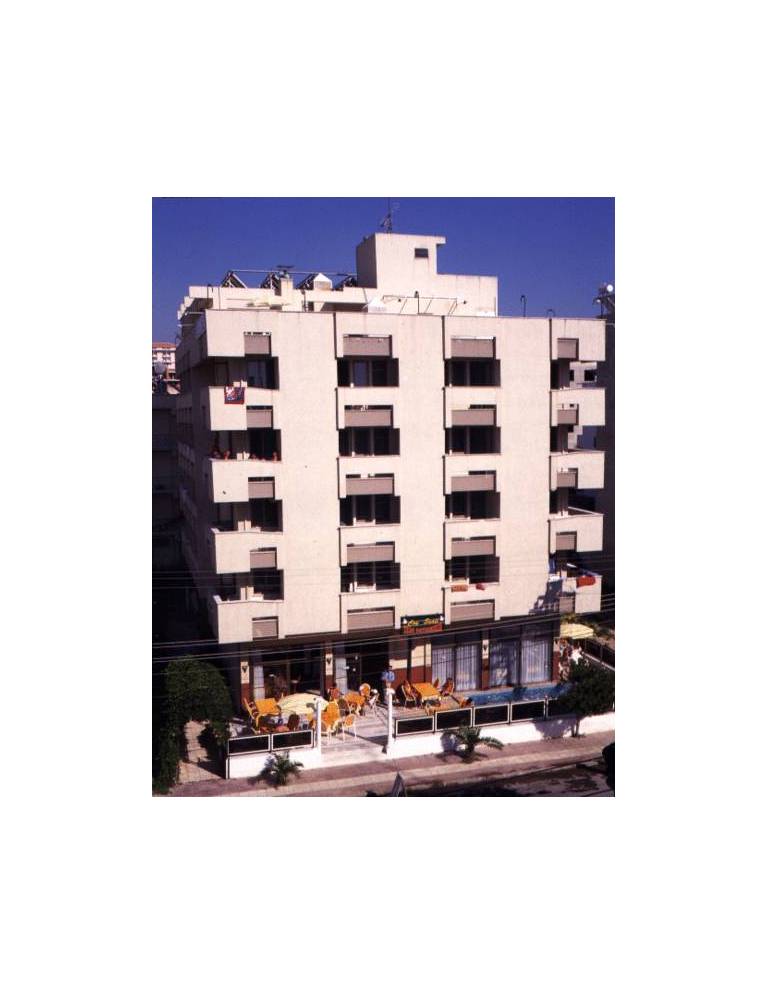 Dias Hotel 