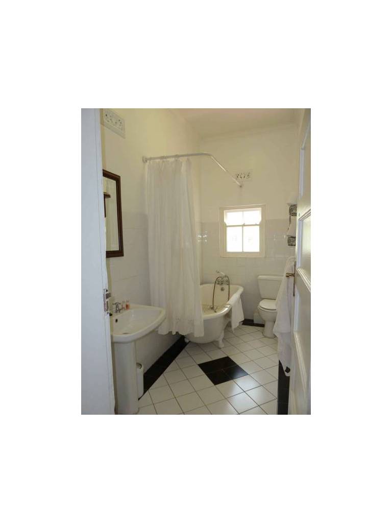 The Cape Colonial Guest House 