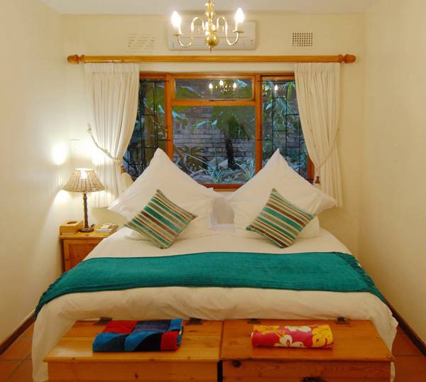 The Bay Atlantic Guest House  ЮАР, Кейптаун
