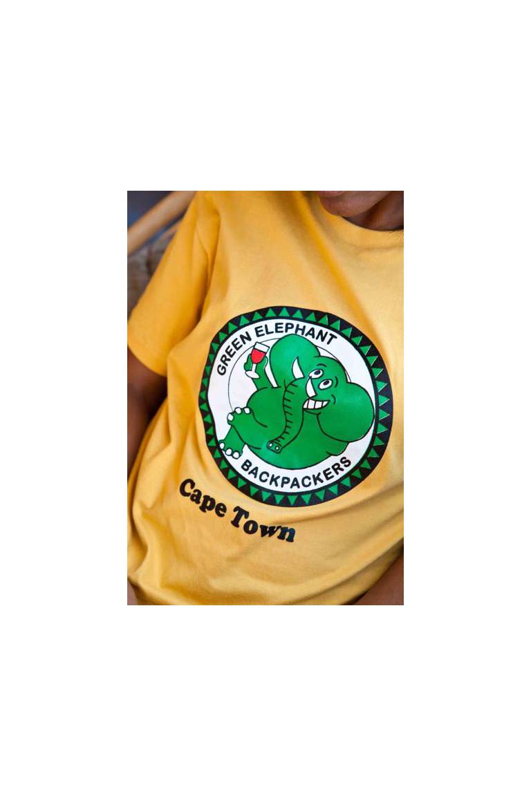 Green Elephant Backpackers 