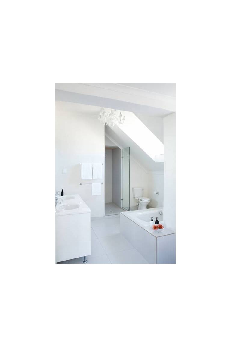 The Clarendon - Fresnaye 