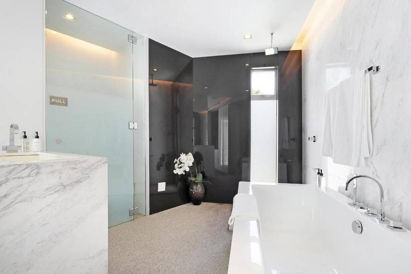 Ebb Tide Apartments  ЮАР, Кейптаун