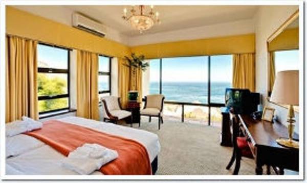 Bayview Penthouses 