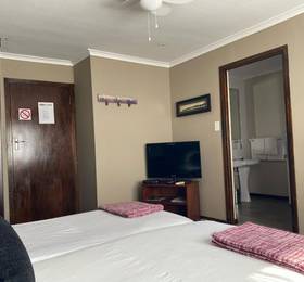 Туры в Olaf's Guest House  в ЮАР