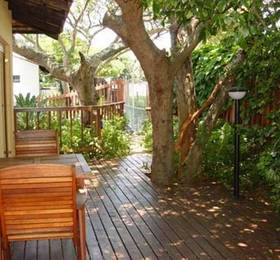 Umbrella Tree B&B  в Дурбане