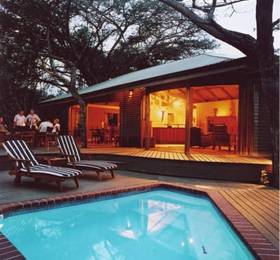 Bushwillow Lodge  в Хлухлуви