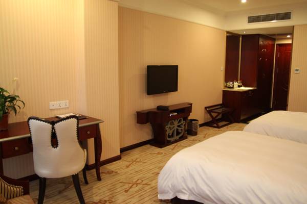 Vienna Hotel Shanghai South Railway Station and Everbright 3*