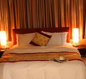 Poyatt Seviced Apartment Hotel-Heng Long Square Branch  в Шанхае