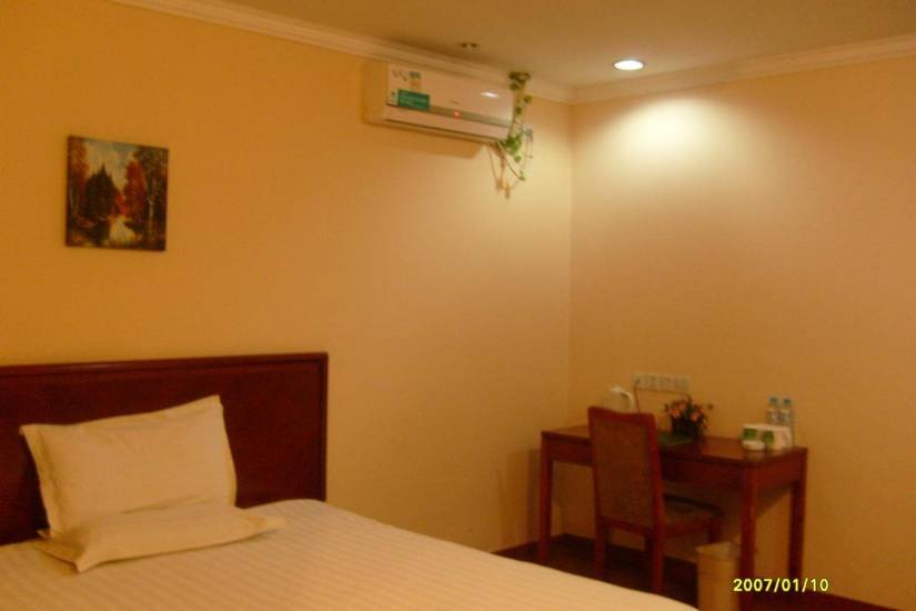 Greentree Inn Shanghai South Railway Station Hotel Китай, Шанхай