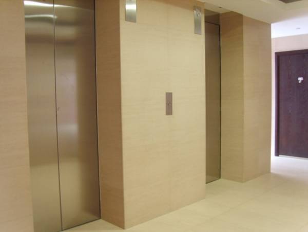 Dalian Fashion Holiday Apartment (Bai nian hui) 