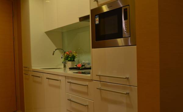 Yicheng Baoli Shimao International Apartment 