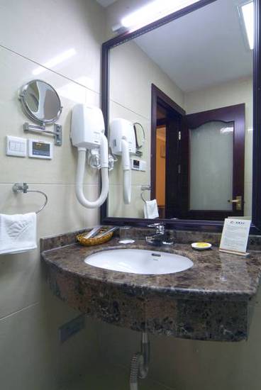 Shanghai Leading Noble Suites & Hotels  4* Китай, Шанхай