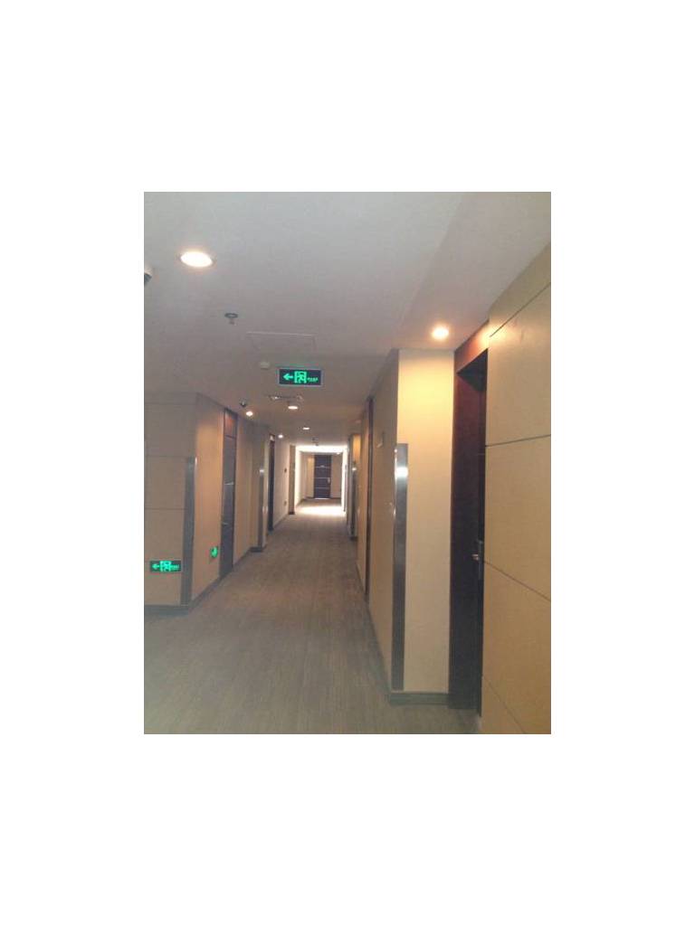 Linglong Neighbourhood Holiday Hotel 