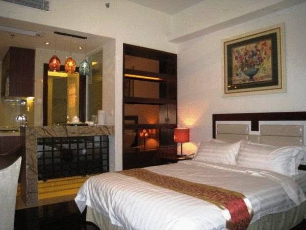 Grand Continental Service Apartments 