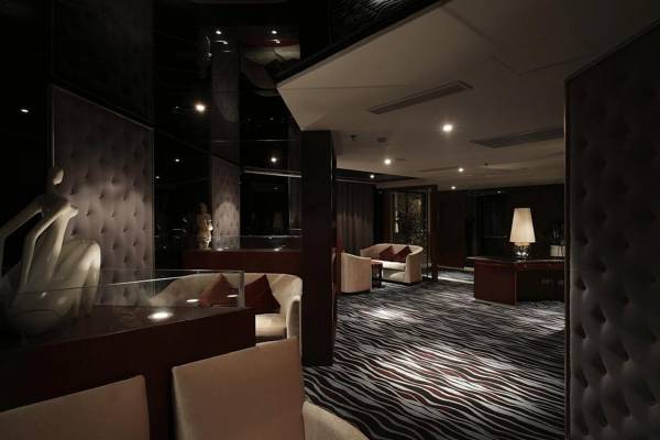 Rhea Boutique Hotel-Railway Station 
