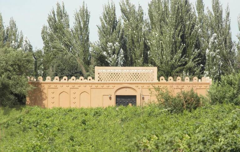Turpan Silk Road Lodges - The Vines 