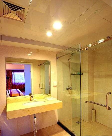 Dalian Jin Bai International Hotel 4* Китай, Далянь