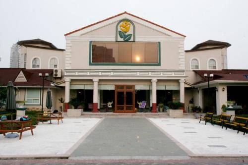 Regalia Service Residences Suzhou