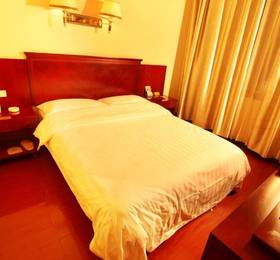 Deng Feng Yu Guang Express Hotel  в Дэнфэне