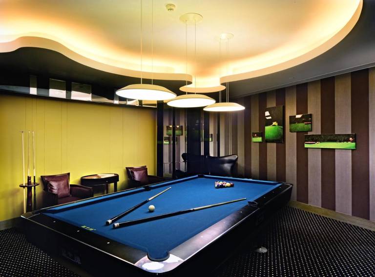 Fraser Suites Top Glory