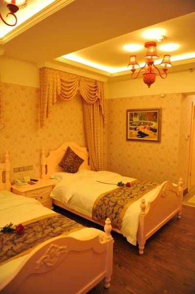 Kingqueen Exotic Hotel Chongqing  3*