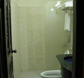 Trasak Pa-Em Hotel & Restaurant  в Пномпене