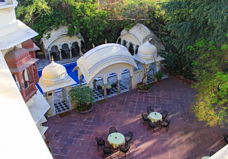 Alsisar Haveli - Heritage Hotel 
