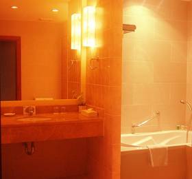 Hotel Carolina (Yi Shan Branch)  в Шанхае