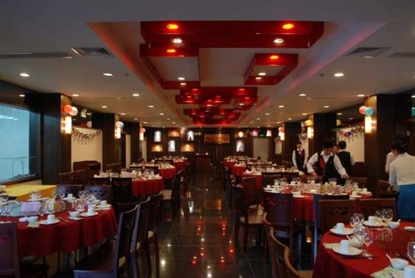 Jingyue Shibeach Inn 99 Stores  2*