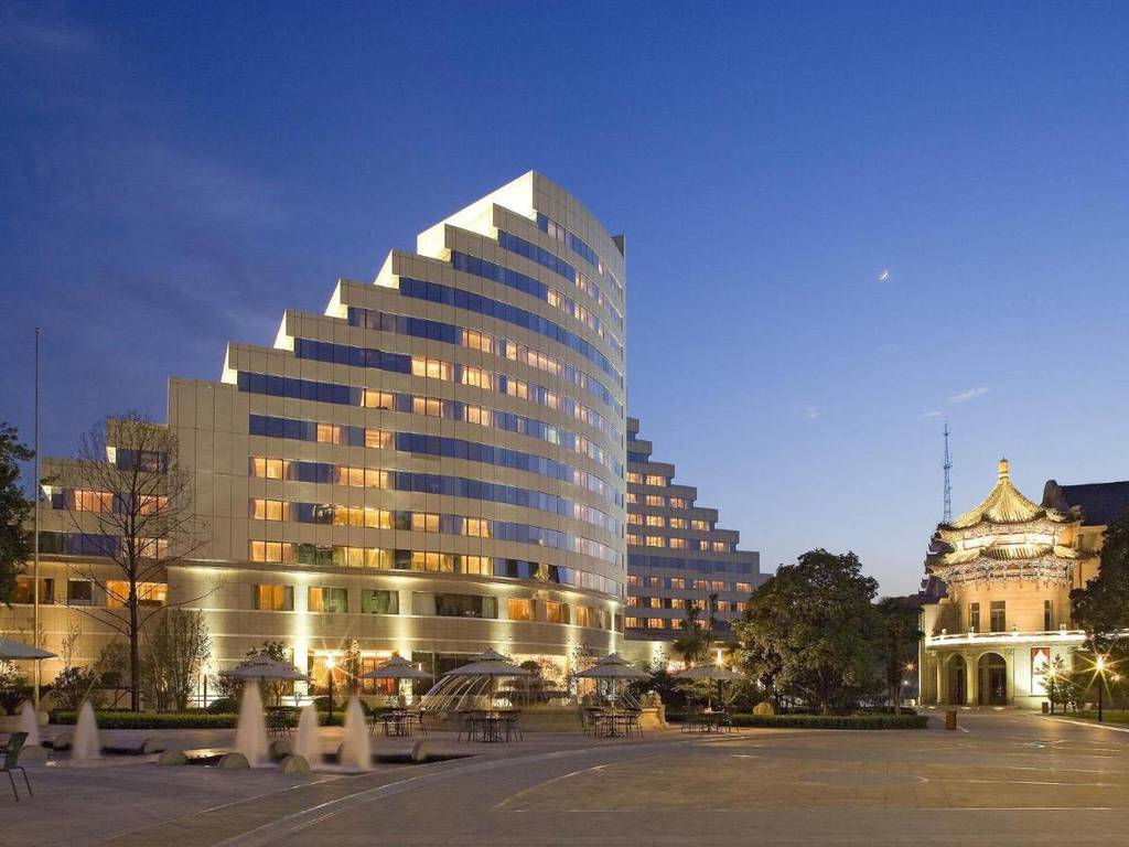 Sofitel Xian on Renmin Square 5*