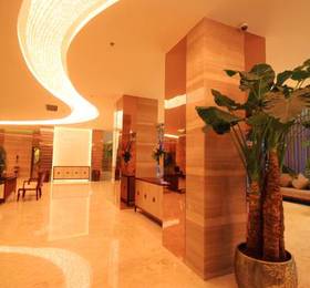 Chengdu Spring Downtown Hotel  в Чэнду