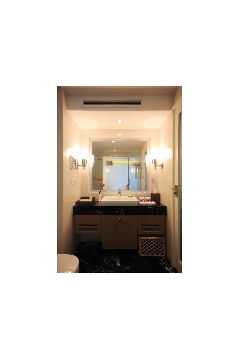 Chengdu Spring Downtown Hotel 